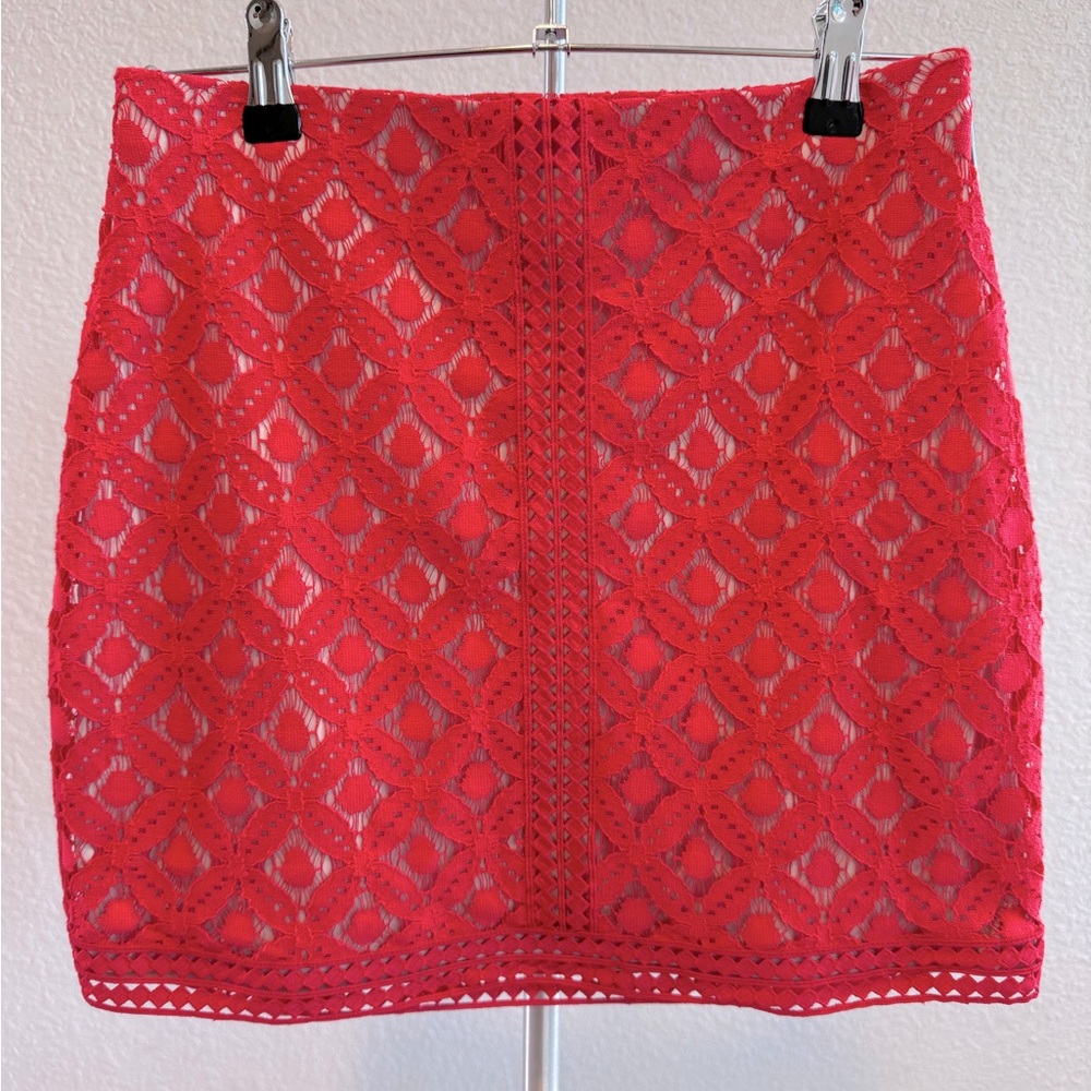 Women’s Express dark pink skirt